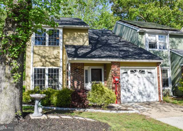 Property at 208 Shady Ln, Marlton, NJ 08053, 3 beds, 2.5 baths