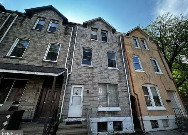 Property at 342 S 4th St, Reading, PA 19602, 6 beds, 2 baths