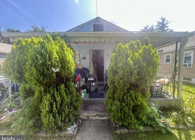 Property at 619 Washington Ave, Croydon, PA 19021, 2 beds, 1 bath