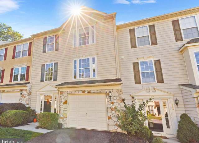 Property at 751 Mccardle Dr, West Chester, PA 19380, 3 beds, 2.5 baths