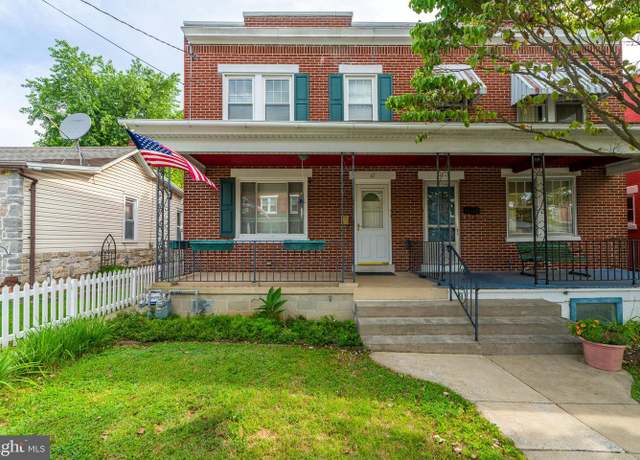 Property at 47 S Pearl St, Lancaster, PA 17603, 3 beds, 1.5 baths