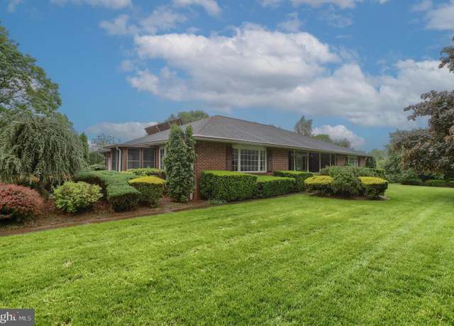 Property at 980 Hoffer Rd, Annville, PA 17003, 2 beds, 3.5 baths