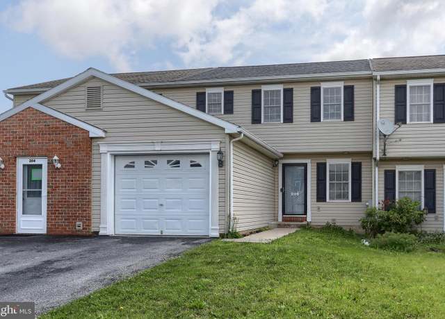 Property at 206 Lighthouse Dr, Jonestown, PA 17038, 3 beds, 1.5 baths