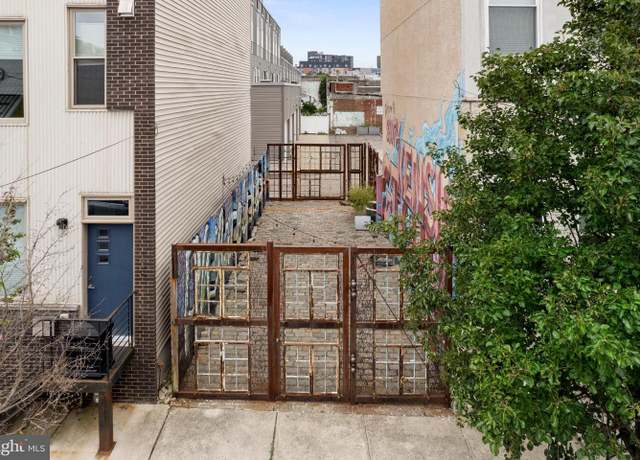 Property at 138 W Master St, Philadelphia, PA 19122