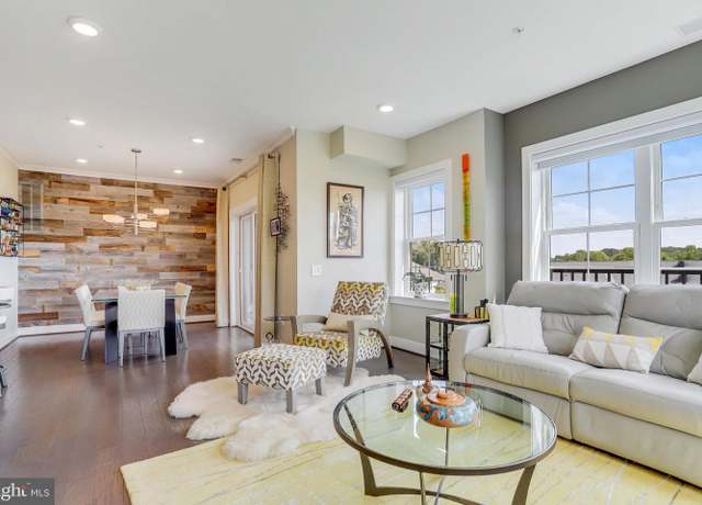 Property at 2905 Bleeker St Unit 4-405, Fairfax, VA 22031, 2 beds, 2 baths