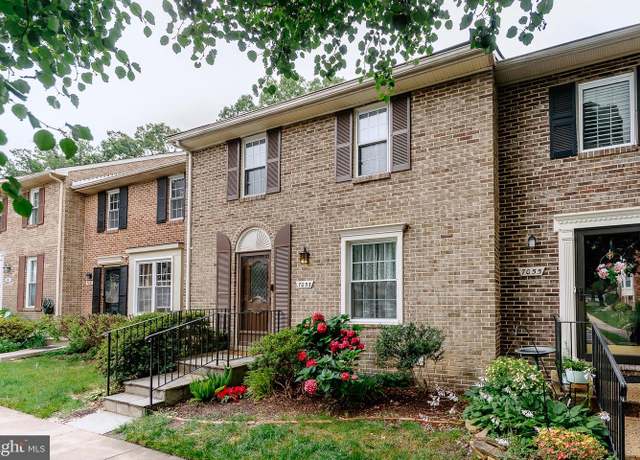 Property at 7053 Leewood Forest Dr, Springfield, VA 22151, 3 beds, 3.5 baths