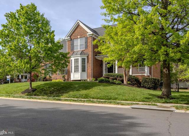 Property at 42883 Chatelain, Brambleton, VA 20148, 5 beds, 4.5 baths