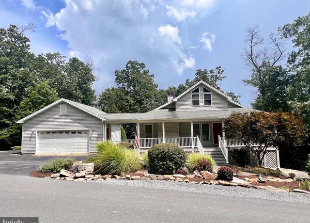 Property at 115 Moundbuilder Loop, Hedgesville, WV 25427, 5 beds, 3 baths
