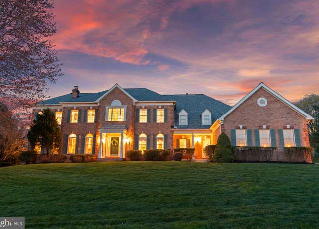 Property at 14825 Hunting Way, Phoenix, MD 21131, 6 beds, 6.5 baths