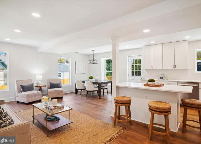 Property at 10723 Shaftsbury St, Kensington, MD 20895, 3 beds, 2.5 baths
