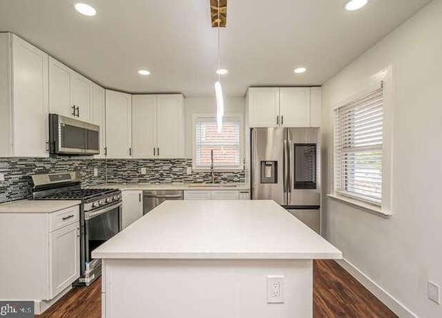 Property at 4113 Vine St, Capitol Heights, MD 20743, 3 beds, 2.5 baths