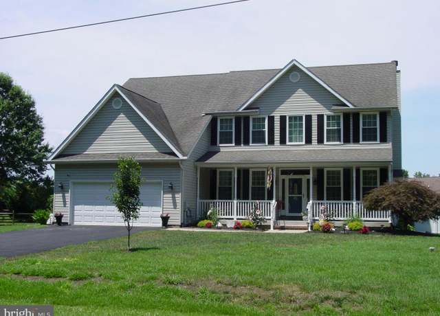 Property at 104 Woods Rd, Chester, MD 21619, 5 beds, 3.5 baths