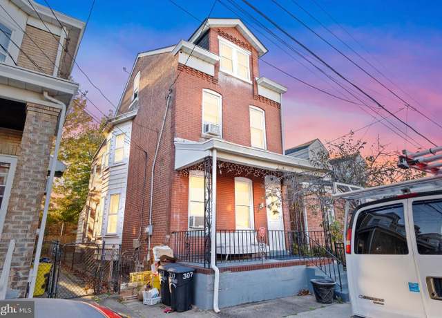 Property at 307 Commonwealth Ave, Trenton, NJ 08629, 3 beds, 1 bath