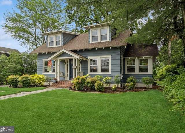 Property at 85 W Prospect St, Hopewell, NJ 08525, 3 beds, 1.5 baths