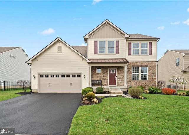 Property at 175 Wiltshire Ln, Warminster, PA 18974, 4 beds, 3.5 baths