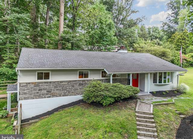 Property at 1227 Hunt Club Ln, Media, PA 19063, 4 beds, 3 baths