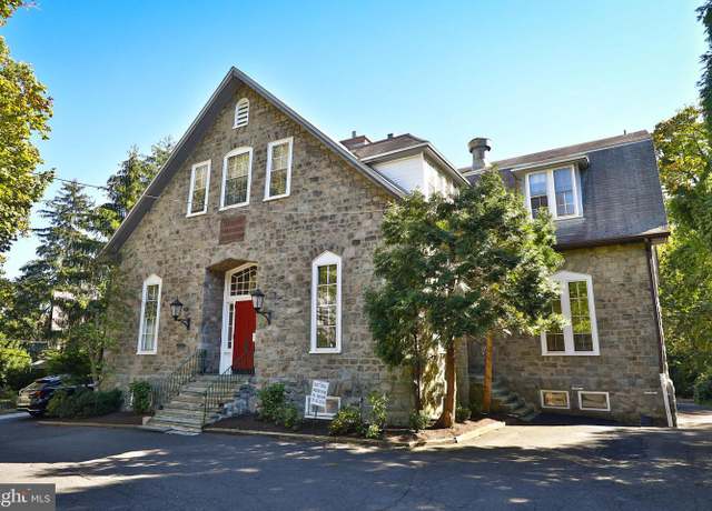 Property at 400 Greenwood Ave, Wyncote, PA 19095, 2.5 baths
