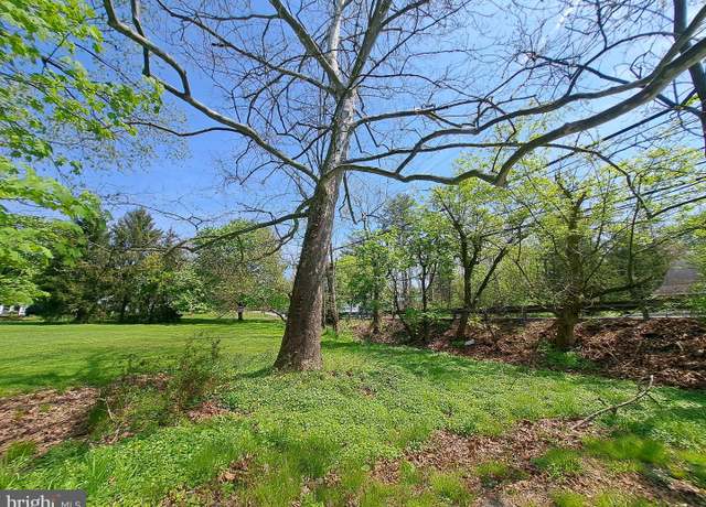 Property at 1703 S Collegeville Rd, Collegeville, PA 19426, 3 beds, 1.5 baths