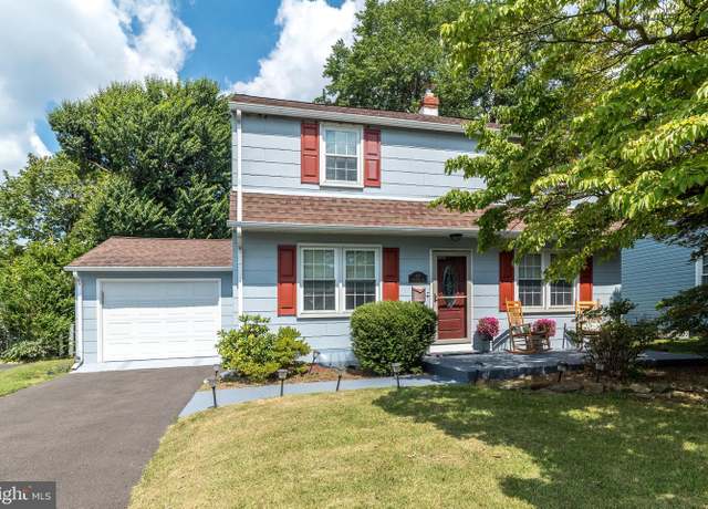 Property at 407 Woodlawn Ave, Willow Grove, PA 19090, 3 beds, 1.5 baths