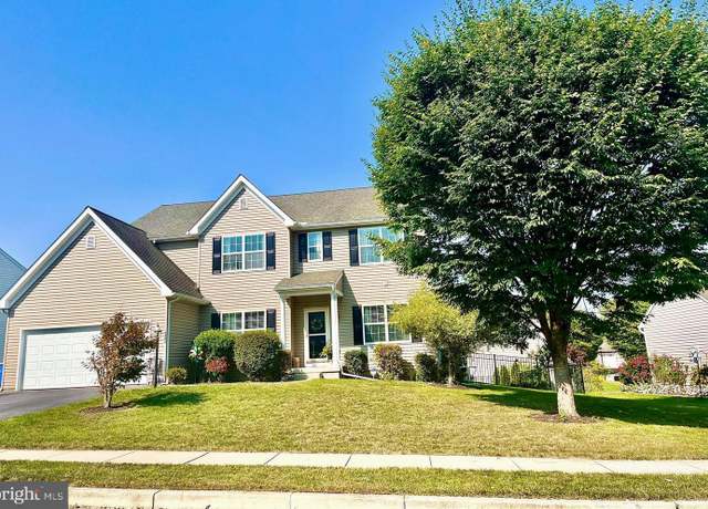 Property at 223 Torrington, York, PA 17402, 5 beds, 3.5 baths