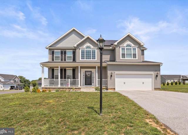 Property at 101 Granbury Xing Xing #129, Hanover, PA 17331, 4 beds, 2.5 baths