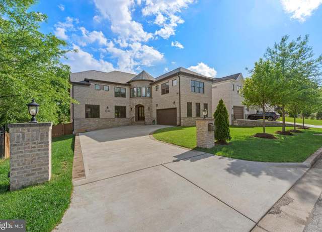 Property at 7003 Churchill Rd, Mclean, VA 22101, 7 beds, 6.5 baths