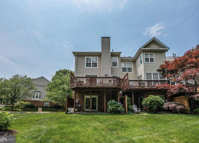 Property at 1249 Wild Hawthorn Way, Reston, VA 20194, 3 beds, 3 baths