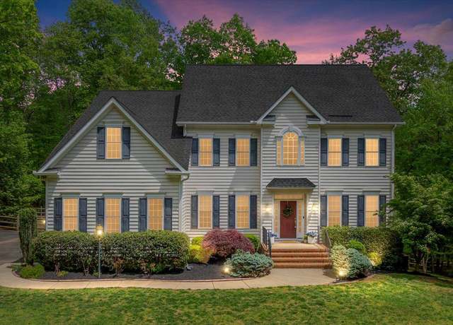 Property at 8617 Laroque Run Dr, Fredericksburg, VA 22407, 5 beds, 4.5 baths
