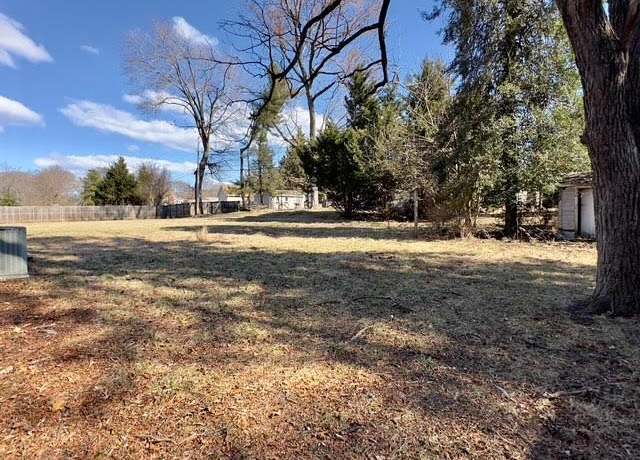 Property at 547 A & B Grays Creek Rd, Pasadena, MD 21122