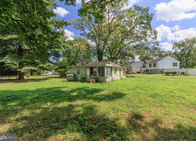 Property at 7326 Green Acres Dr, Glen Burnie, MD 21060, 2 beds, 1 bath