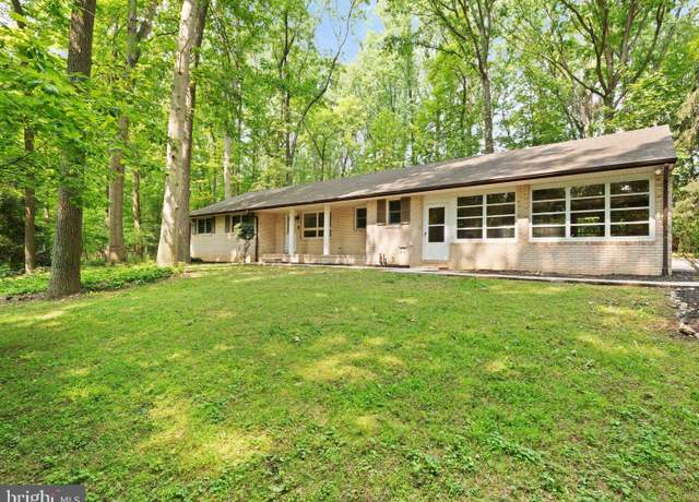 Property at 1906 Parkvue Rd, Fallston, MD 21047, 3 beds, 2.5 baths