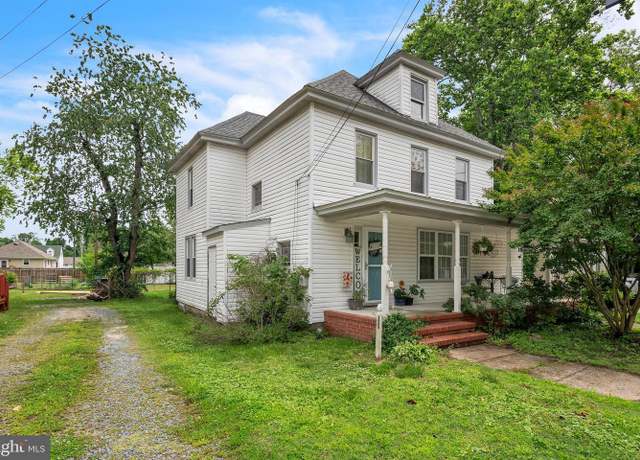 Property at 113 E Lillian St, Hebron, MD 21830, 4 beds, 2 baths