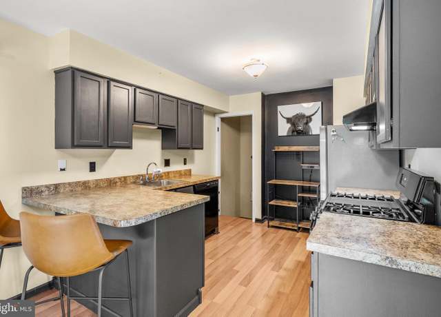 Property at 2301 Memorial Ct, Atco, NJ 08004, 2 beds, 1 bath