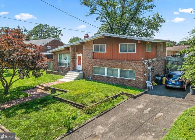 Property at 4150 Baker Ave, Pennsauken, NJ 08109, 3 beds, 2.5 baths