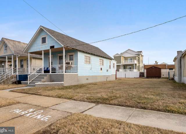 Property at 125 W 1st Ave, North Wildwood, NJ 08260, 2 beds, 1 bath