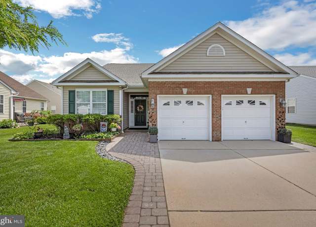 Property at 6 Stiles Ct, Sewell, NJ 08080, 3 beds, 2 baths