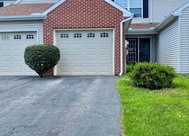 Property at 727 Hawk Ridge Dr, Hamburg, PA 19526, 3 beds, 1.5 baths