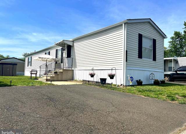 Property at 9812 Lawson Dr, Morrisville, PA 19067, 2 beds, 2 baths