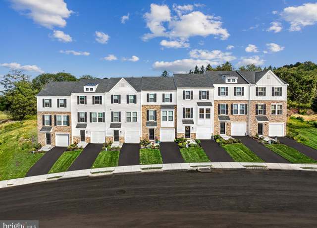 Property at 256 Talucci Dr, Downingtown, PA 19335, 3 beds, 2.5 baths