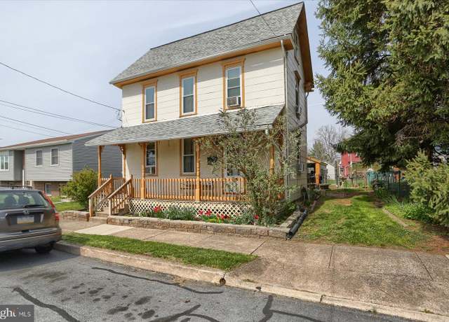 Property at 21 State St, Middletown, PA 17057, 3 beds, 1 bath