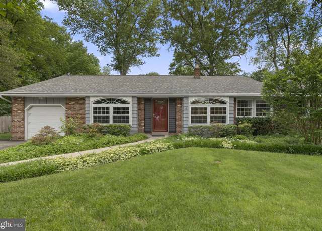Property at 2732 Lantern Ln, Audubon, PA 19403, 5 beds, 2.5 baths
