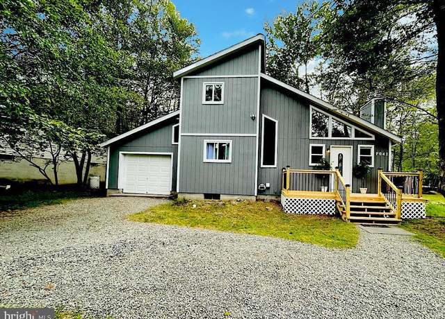 Property at 1225 Country Place Dr, Tobyhanna, PA 18466, 3 beds, 2 baths