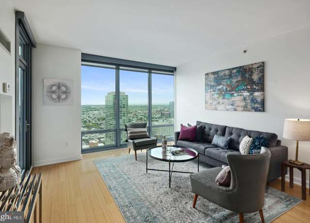 Property at 2101 Market St #3605, Philadelphia, PA 19103, 1 bed, 1 bath