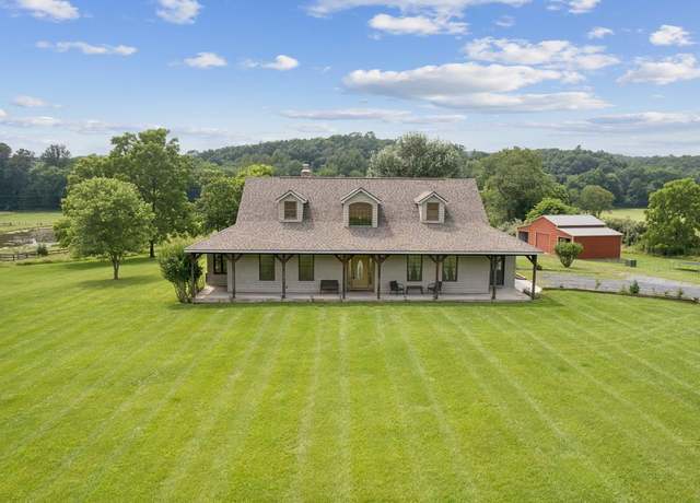 Property at 2716 Hunting Ridge Rd, Winchester, VA 22603, 4 beds, 2.5 baths