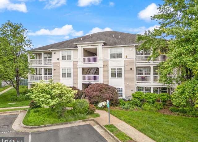 Property at 8075 Lacy Dr #303, Manassas, VA 20109, 2 beds, 2 baths