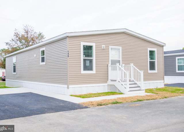 Property at 1679 S State St Unit A48, Dover, DE 19901, 3 beds, 2 baths