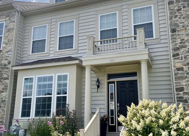 Property at 264 N Bayberry Pkwy, Middletown, DE 19709, 3 beds, 2.5 baths