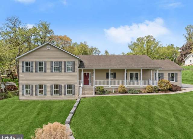 Property at 5262 Bartholow Rd, Sykesville, MD 21784, 5 beds, 4 baths