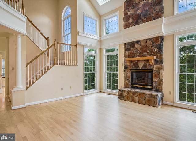 Property at 2523 Bear Den Rd, Frederick, MD 21701, 3 beds, 3 baths