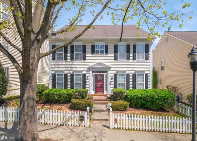 Property at 930 Featherstone St, Gaithersburg, MD 20878, 4 beds, 3.5 baths